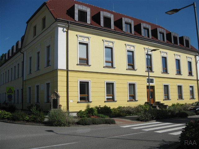 škola 100 m od domu [30/30]